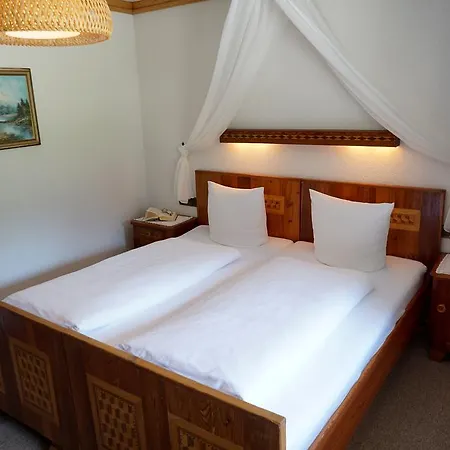 Strolz Guest house 3*